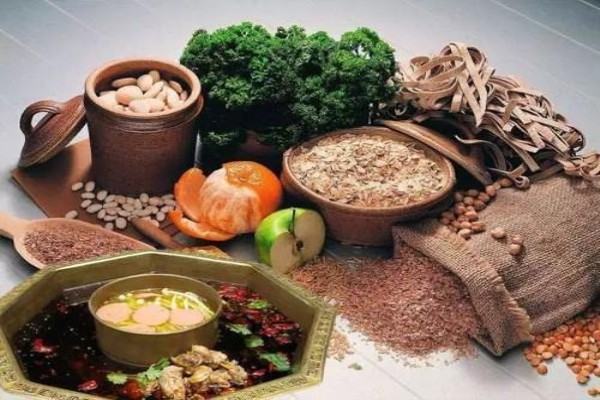 天然饮食疗法在现代社会的应用及案例分析(图1)